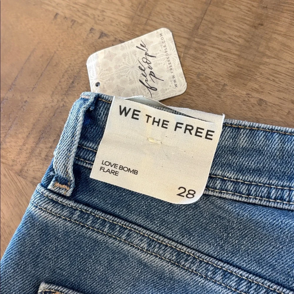 We the Free Love Bomb Flare Jeans Size 28 NWT NEW Free People Dynamite Color - Picture 14 of 15